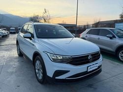 Bianco Usata 2023 VW Tiguan Life SUV | 26.700 € (Ottimo prezzo)