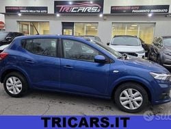 Blu Usata 2023 Dacia Sandero Expression Tre volumi | 12.490 € (Ottimo prezzo)