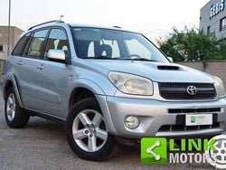 Grigio Usata 2003 Toyota RAV4 SUV | 2800 € (Ottimo prezzo)