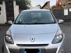 Grigio Usata 2012 Renault Clio IV Tre volumi | 5500 € (Ottimo prezzo)
