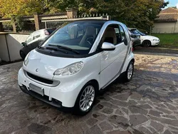 Bianco(met.) Usata 2009 Smart ForFour Coupé | 5300 € (Buon prezzo)