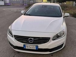 Bianco Usata 2017 Volvo S60 Dynamic Tre volumi | 9500 €
