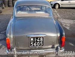Grigio Usata 1960 Lancia Appia Tre volumi | 4900 €