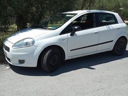 Bianco Usata 2007 Fiat Grande Punto Due volumi | 2999 €