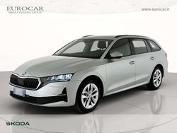 Argento brillante metallizzato Usata 2024 Skoda Octavia Executive Station wagon | 26.400 € (Buon prezzo)