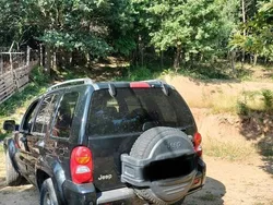 Usata 2004 Jeep Cherokee SUV | 3500 € (Ottimo prezzo)