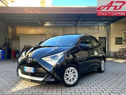 Nero Usata 2020 Toyota Aygo Business Edition Due volumi | 11.380 € (Buon prezzo)