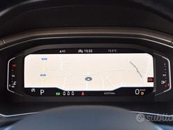 Grigio Usata 2021 VW T-Roc Business SUV | 21.900 € (Ottimo prezzo)