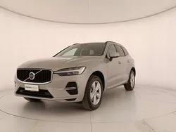 Argento Usata 2022 Volvo XC60 Core SUV | 32.900 € (Ottimo prezzo)