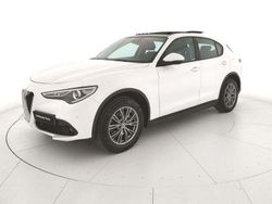 Bianco icy Usata 2018 Alfa Romeo Stelvio Super SUV | 21.900 €