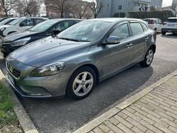 Grigio Usata 2015 Volvo V40 Station wagon | 10.000 € (Buon prezzo)