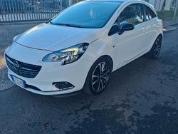 Bianco Usata 2015 Opel Corsa Coupé | 4950 € (Buon prezzo)