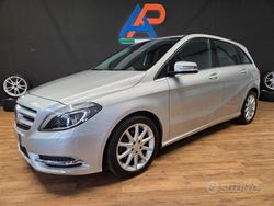 Nero Usata 2013 Mercedes 180 Premium Tre volumi | 9900 €