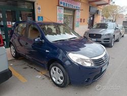 Blu Usata 2010 Dacia Sandero Due volumi | 4200 € (Buon prezzo)