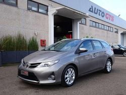 Grigio Usata 2014 Toyota Auris Active Station wagon | 6400 € (Buon prezzo)