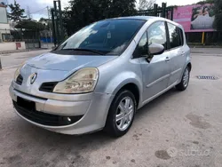 Usata 2009 Renault Modus Monovolume | 2800 €