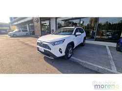 Bianco Usata 2020 Toyota RAV4 Hybrid SUV | 29.990 € (Cara)