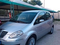 Argento Usata 2009 Lancia Musa Monovolume | 3990 € (Cara)