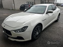 Bianco Usata 2016 Maserati Ghibli Tre volumi | 18.500 € (Ottimo prezzo)