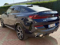 Blu/azzurro Usata 2023 BMW X6 M Sport SUV | 65.000 € (Buon prezzo)