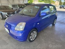 Blu Usata 2004 Kia Picanto LX Due volumi | 3800 € (Molto cara)