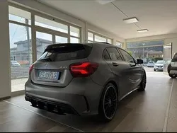 Usata 2017 Mercedes A45 AMG Tre volumi | 32.000 € (Buon prezzo)