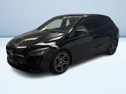 Nero metallizzato Usata 2021 Mercedes B180 Premium Monovolume | 26.200 € (Buon prezzo)