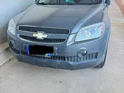 Usata 2010 Chevrolet Captiva LS SUV | 7500 € (Cara)
