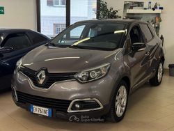 Grigio Usata 2014 Renault Captur SUV | 9990 € (Cara)