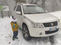 Bianco Usata 2009 Suzuki Grand Vitara SUV | 10.900 €