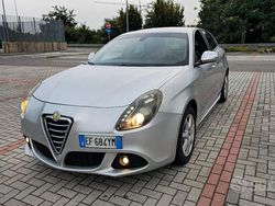 Grigio Usata 2011 Alfa Romeo Giulietta Tre volumi | 5300 €