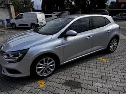 Argento Usata 2018 Renault Mégane IV Tre volumi | 10.500 € (Ottimo prezzo)