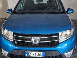 Usata 2015 Dacia Sandero Prestige Due volumi | 7500 € (Ottimo prezzo)