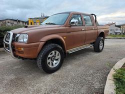 Marrone Usata 2001 Mitsubishi L200 Pick-up | 9500 € (Buon prezzo)
