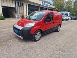 Rosso Usata 2015 Fiat Fiorino Furgone | 5990 € (Buon prezzo)