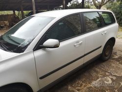 Bianco Usata 2004 Volvo V50 Station wagon | 600 € (Ottimo prezzo)