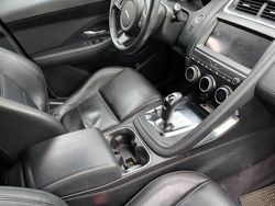 Nero Usata 2019 Jaguar E-Pace SUV | 21.500 € (Buon prezzo)