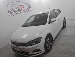 Bianco Usata 2021 VW Polo Comfortline Tre volumi | 13.700 € (Buon prezzo)