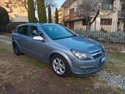 Grigio Usata 2006 Opel Astra Cosmo Tre volumi | 1900 € (Buon prezzo)