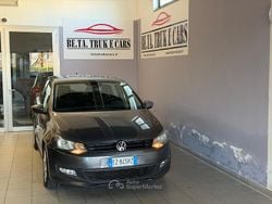 Gray Usata 2015 VW Polo Tre volumi | 7500 € (Ottimo prezzo)