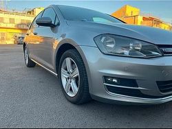 Grigio Usata 2016 VW Golf Highline Tre volumi | 8999 € (Buon prezzo)