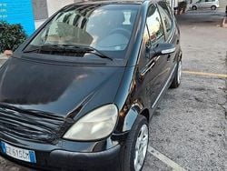 Nero Usata 2005 Mercedes A170 Due volumi | 999 €