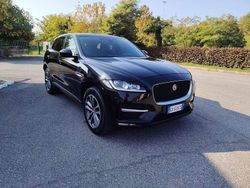 Usata 2019 Jaguar F-Pace R-Sport SUV | 19.900 € (Buon prezzo)