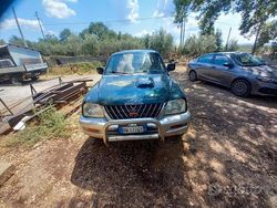 Verde Usata 2003 Mitsubishi L SUV | 9000 €