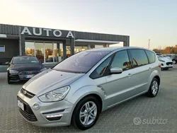 Grigio Usata 2012 Ford S-MAX Titanium Monovolume | 6900 € (Buon prezzo)