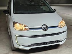 Bianco Usata 2021 VW e-up! Style Due volumi | 13.000 € (Buon prezzo)
