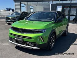 Verde Usata 2022 Opel Mokka Elegance SUV | 19.900 € (Cara)