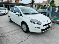 Usata 2015 Fiat Punto Due volumi | 4500 € (Buon prezzo)