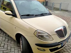Usata 2004 Lancia Ypsilon Due volumi | 1900 € (Buon prezzo)