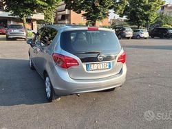 Grigio Usata 2013 Opel Meriva Monovolume | 2900 € (Super prezzo)
